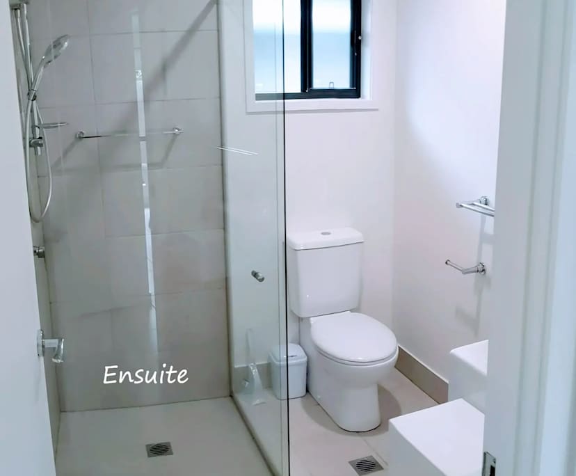 $350, Share-house, 4 bathrooms, Caboolture QLD 4510