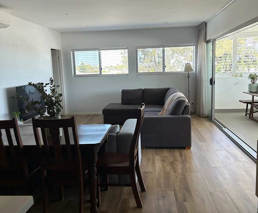 Unfurnished room in a flatshare