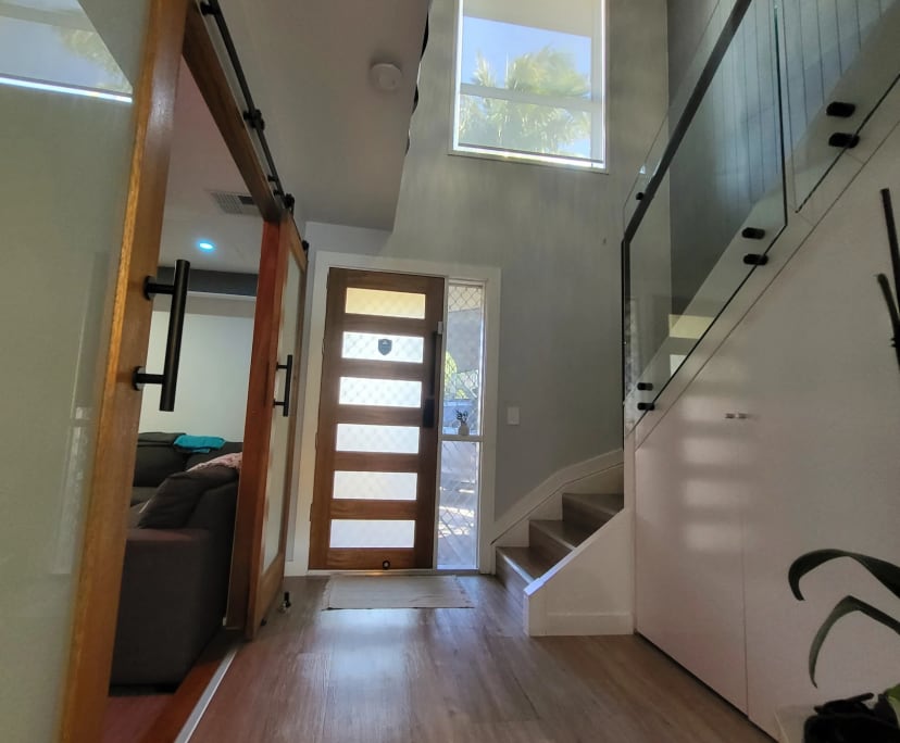 $290, Student-accommodation, 3 bathrooms, Labrador QLD 4215