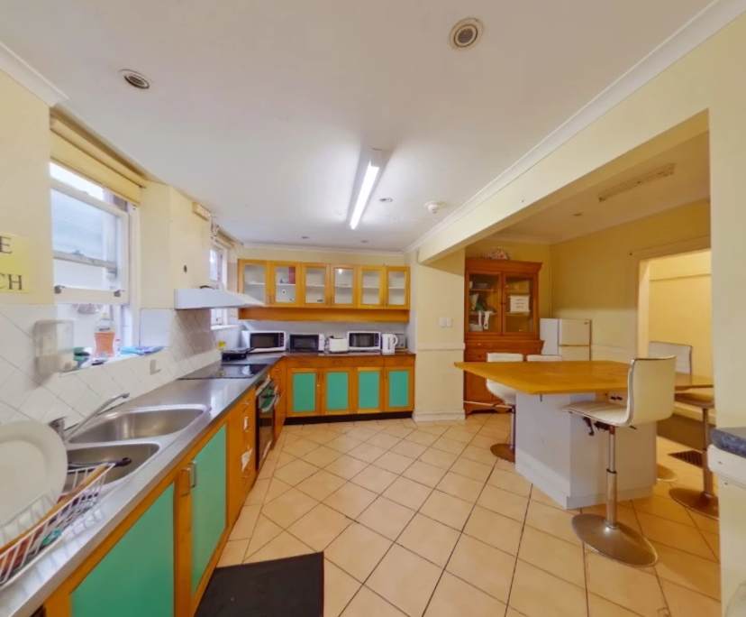 $350, Share-house, 6 bathrooms, Neutral Bay NSW 2089