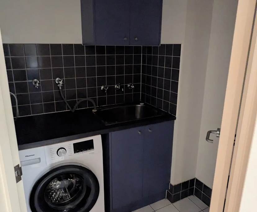 $300, Share-house, 3 bathrooms, Adelaide SA 5000