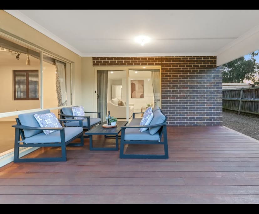 Whole property with 4 rooms for rent