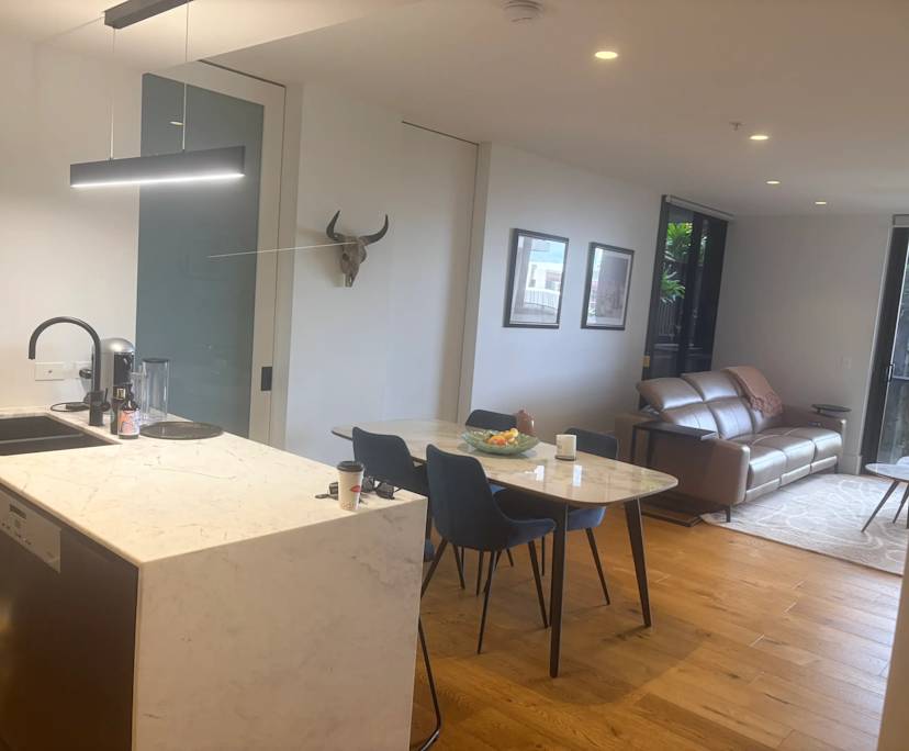 $600, Flatshare, 3 bathrooms, Newstead QLD 4006