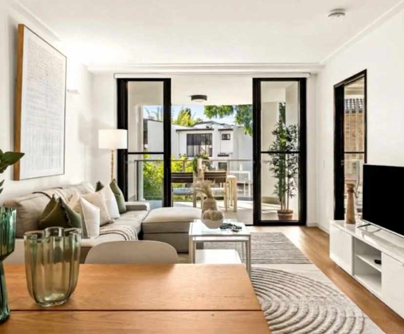 Whole property with 3 rooms for rent