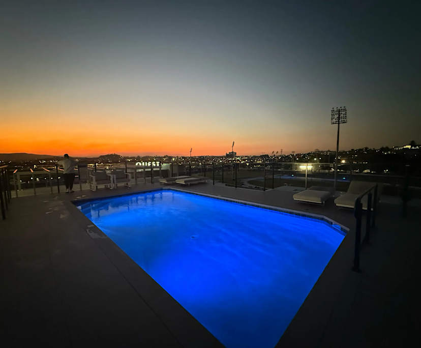 Furnished room with own bathroom