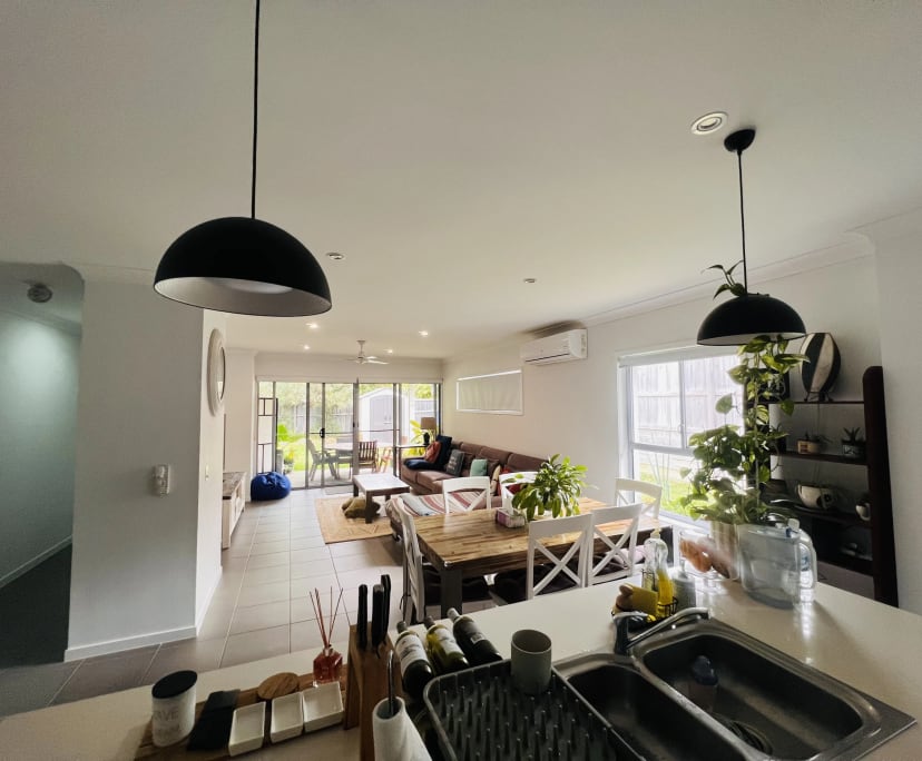 Furnished room in a share house