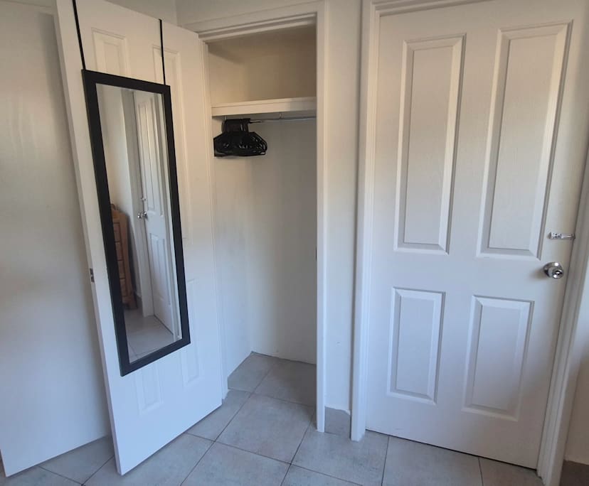 $350, Share-house, 5 bathrooms, Bentley WA 6102