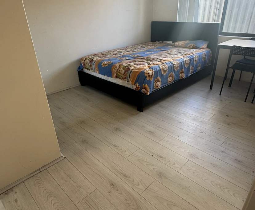 Furnished room with own bathroom