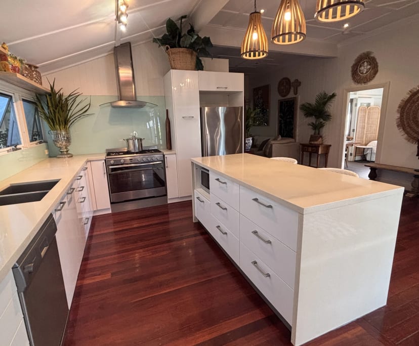 Whole property with 3 rooms for rent