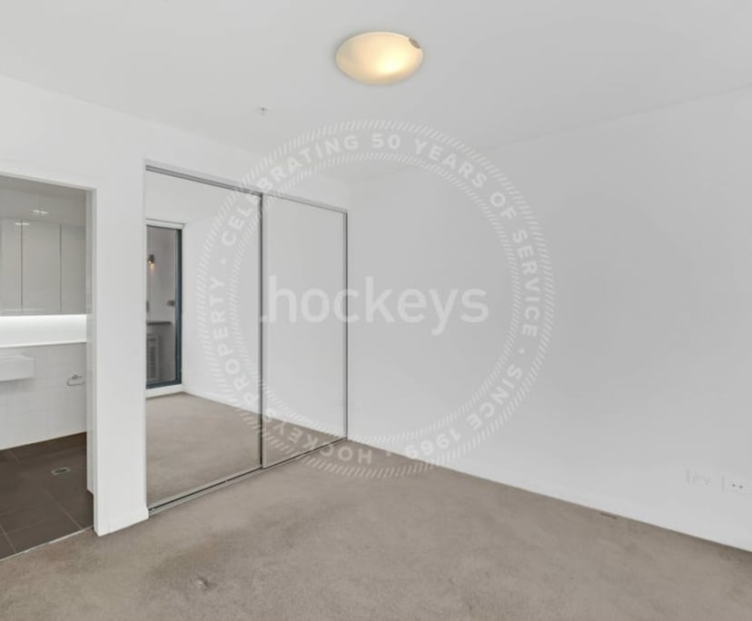Room for Rent in Crows Nest, Sydney 460, Unfurnis...
