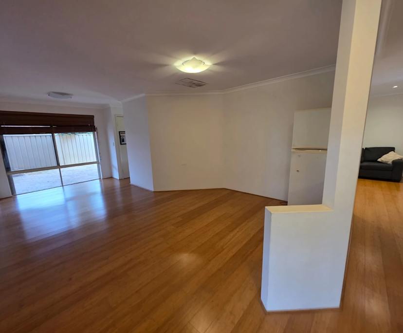 $1,000, Whole-property, 4 bathrooms, Forrestfield WA 6058