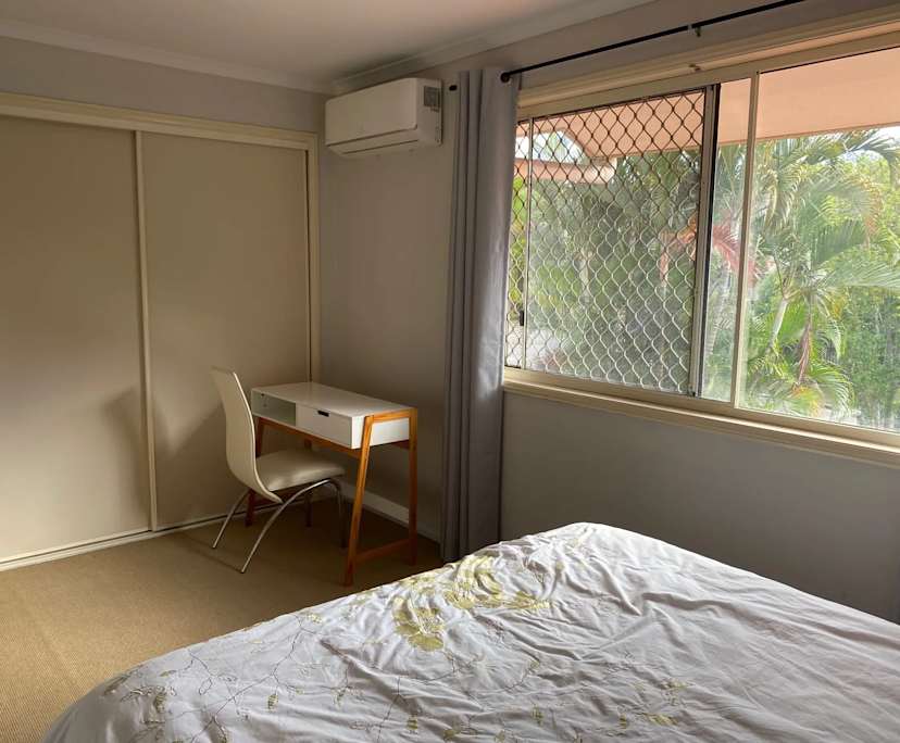 Furnished room with own bathroom