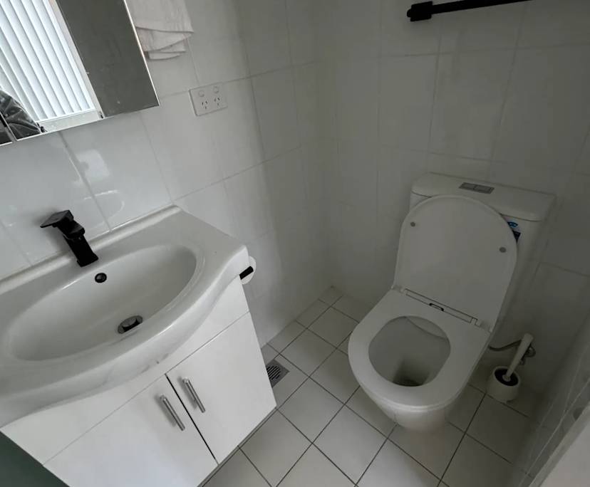 Furnished room with ensuite in a share house