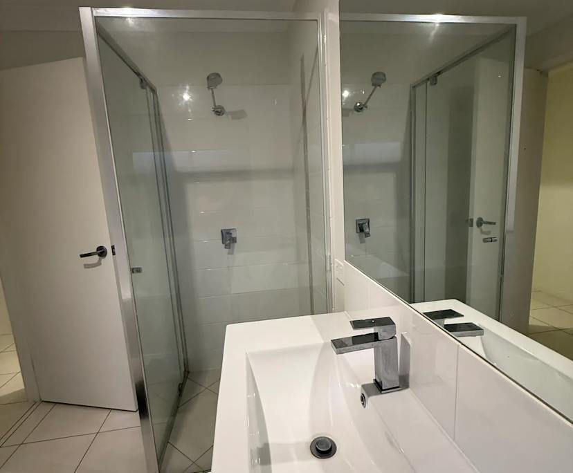 Furnished room with own bathroom