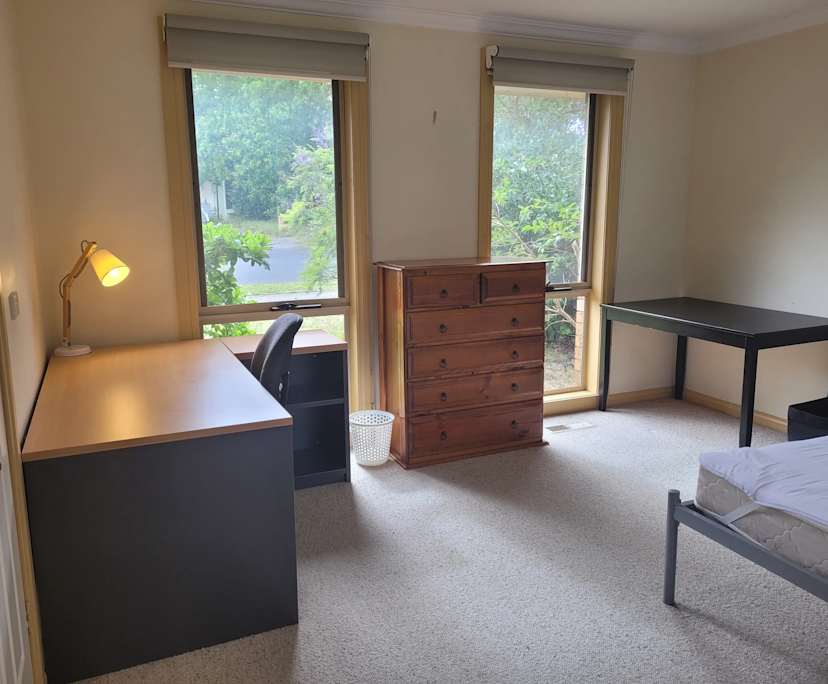 Furnished room in a share house