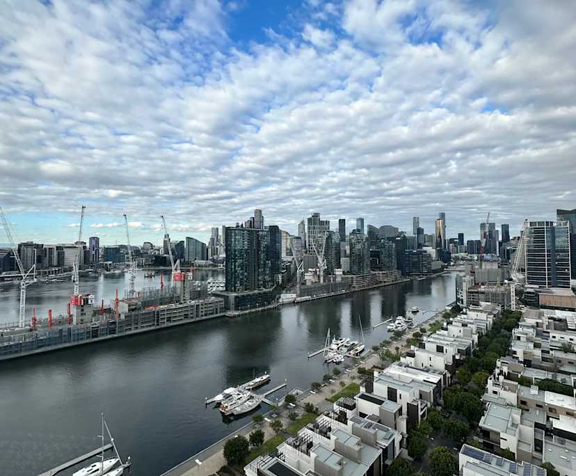 $450, Flatshare, 2 bathrooms, Docklands VIC 3008