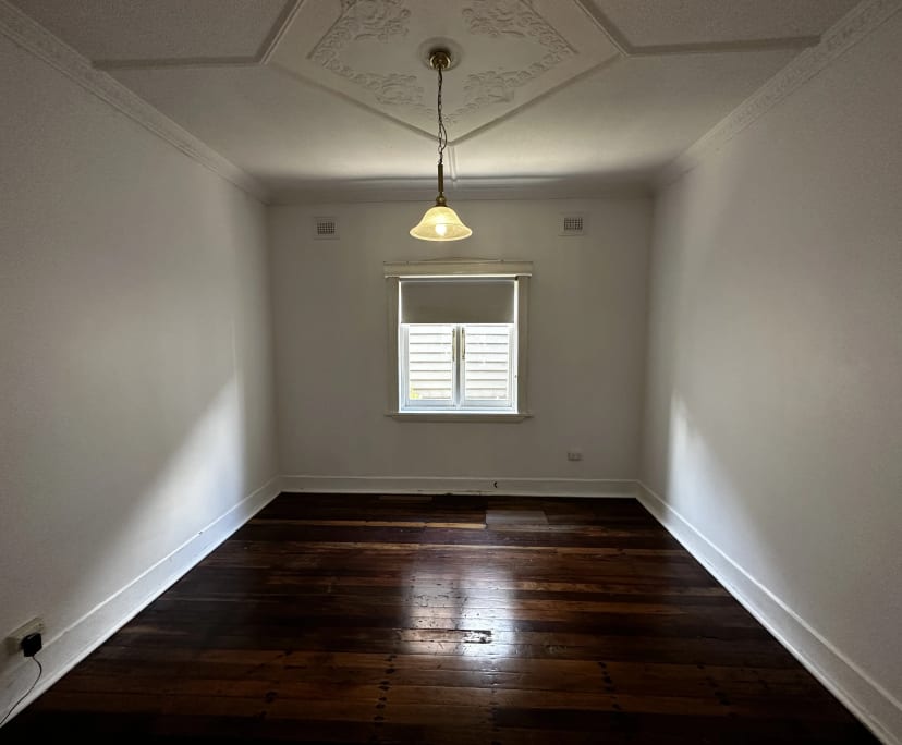 Unfurnished room in a share house