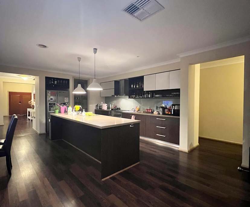 Furnished room in a share house