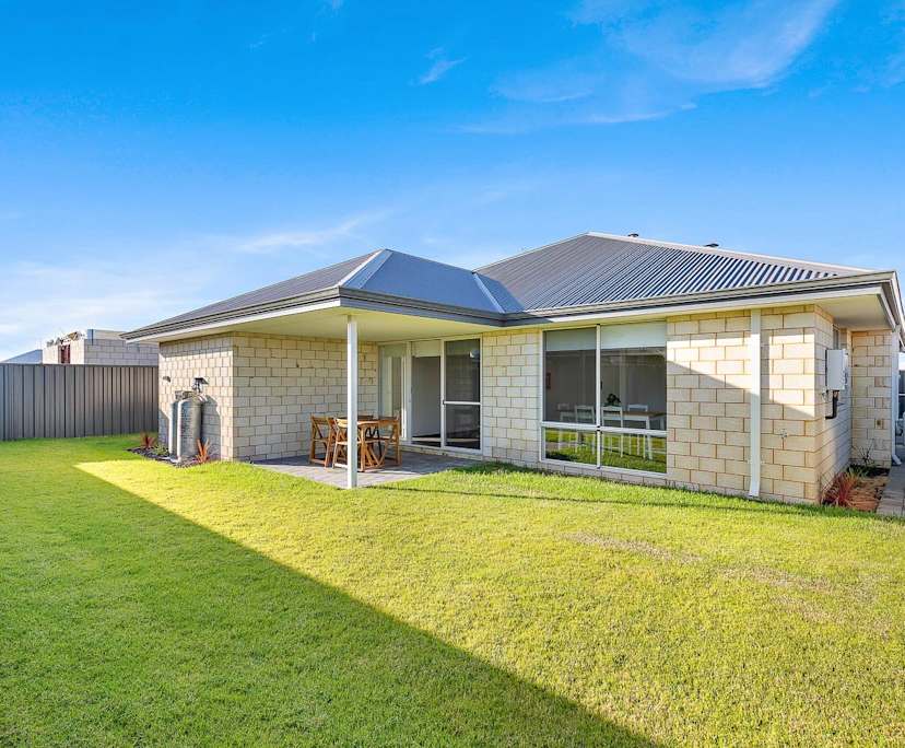 $315, Share-house, 6 bathrooms, Ravenswood WA 6208