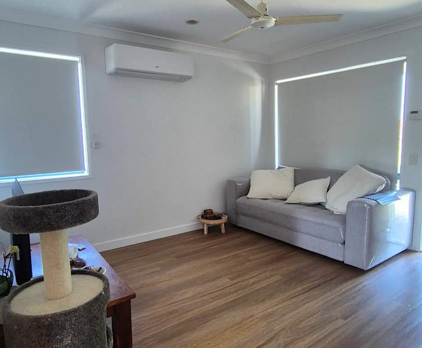 $340, Share-house, 3 bathrooms, Pacific Pines QLD 4211