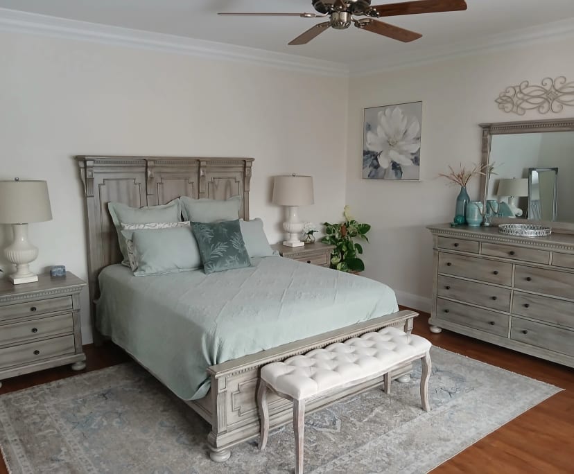 propertyImage