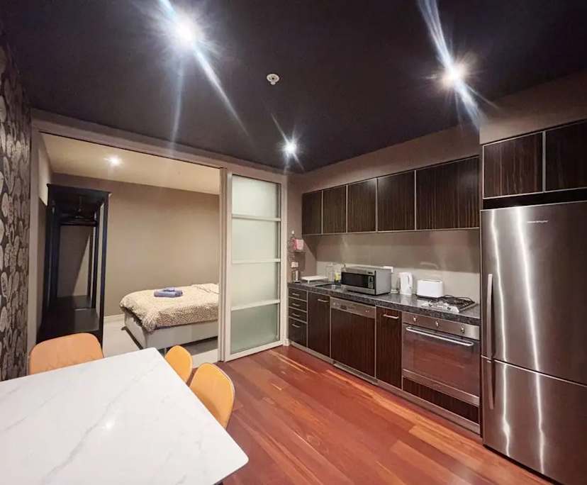 $830, Whole-property, 2 bathrooms, West Melbourne VIC 3000