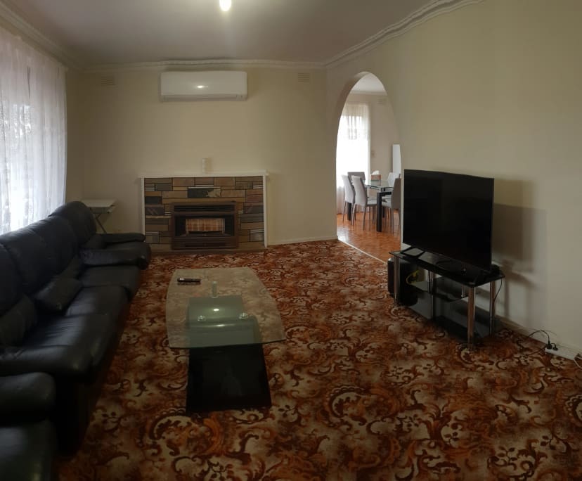 Room for Rent in Saint Albans, Melbourne 230, Fur...