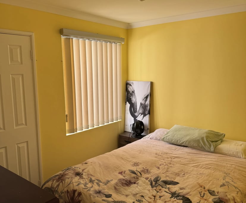 Furnished room with own bathroom