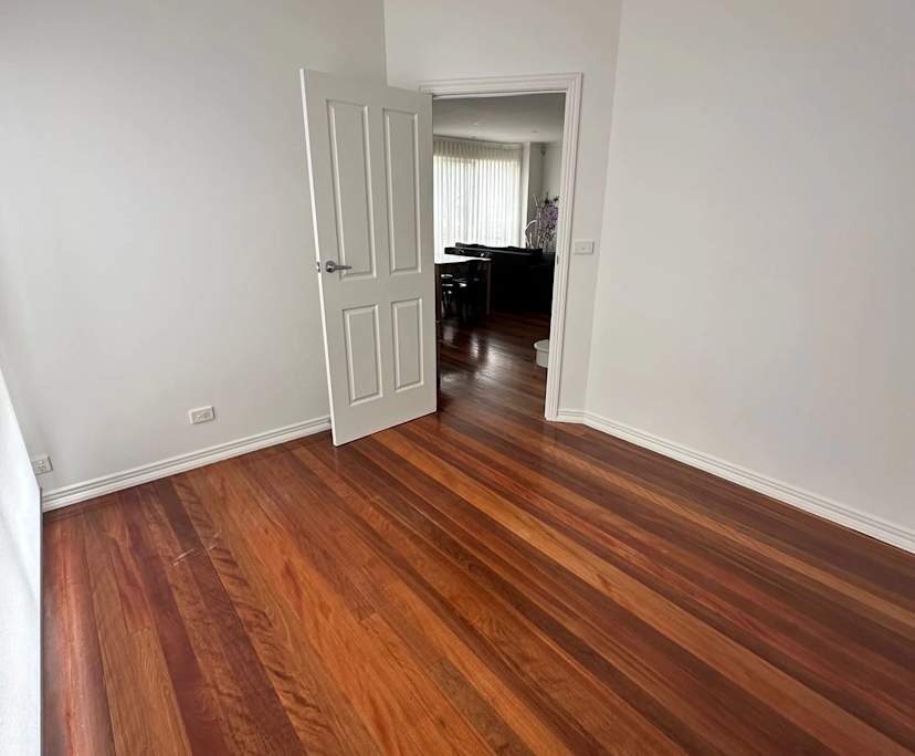 $300, Share-house, 4 bathrooms, Camberwell VIC 3124