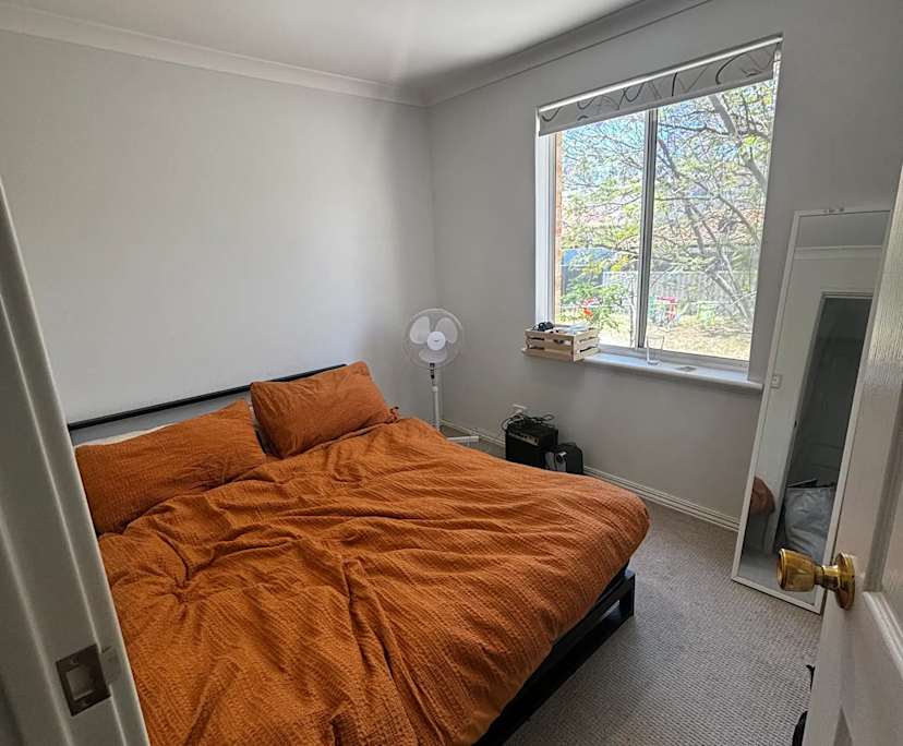 Unfurnished room in a share house