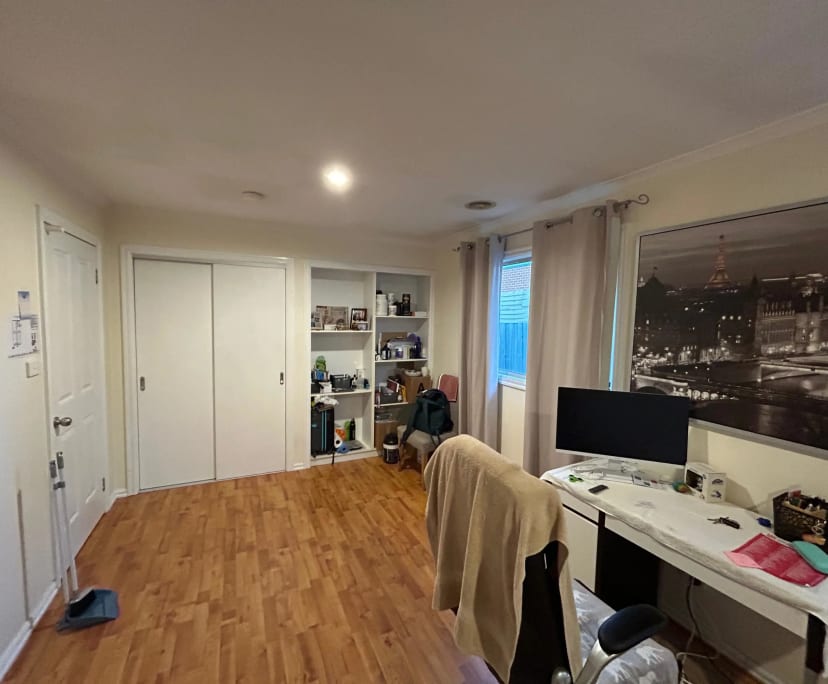 Furnished room with own bathroom