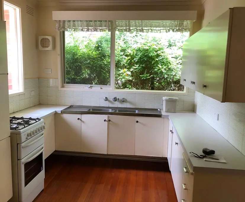 $290, Share-house, 2 bathrooms, Camberwell VIC 3124