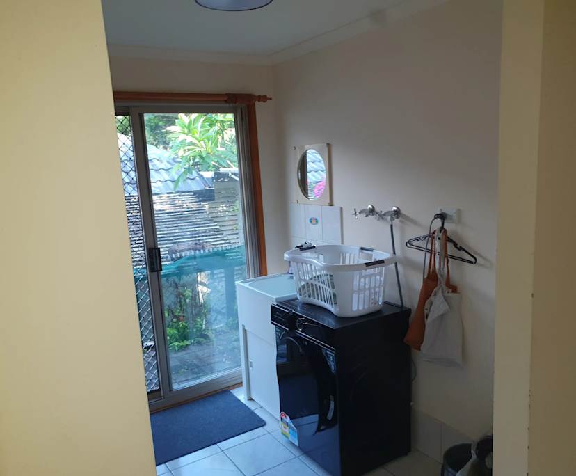 $350, Share-house, 3 bathrooms, Nerang QLD 4211