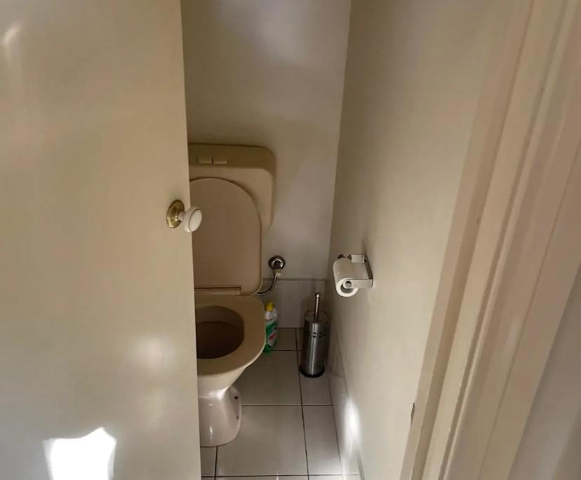 $275, Share-house, 3 bathrooms, Caulfield North VIC 3161