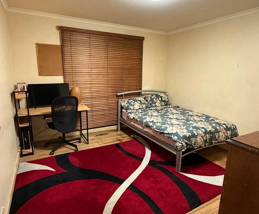 Furnished room in a share house