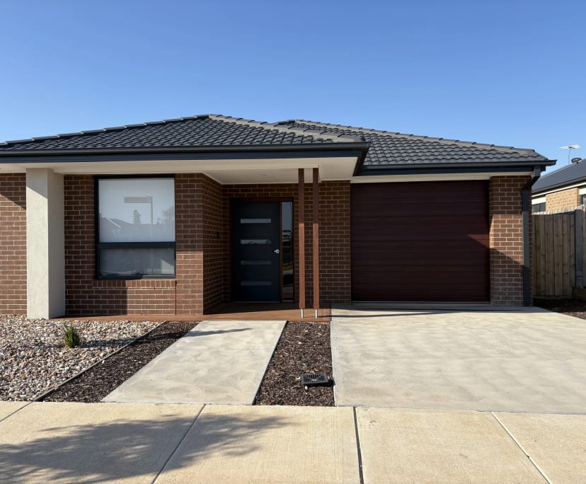 Room with ensuite in a share house