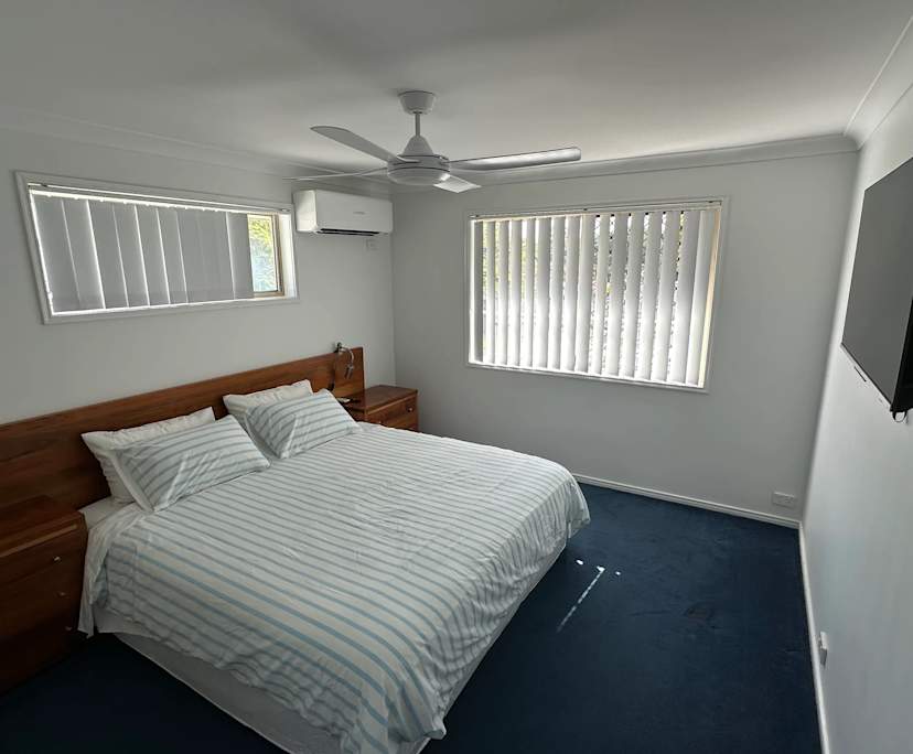 $1,000, Whole-property, 4 bathrooms, Redland Bay QLD 4165