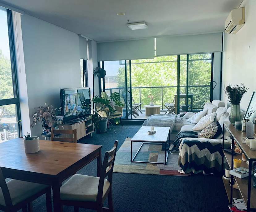 Furnished room with own bathroom