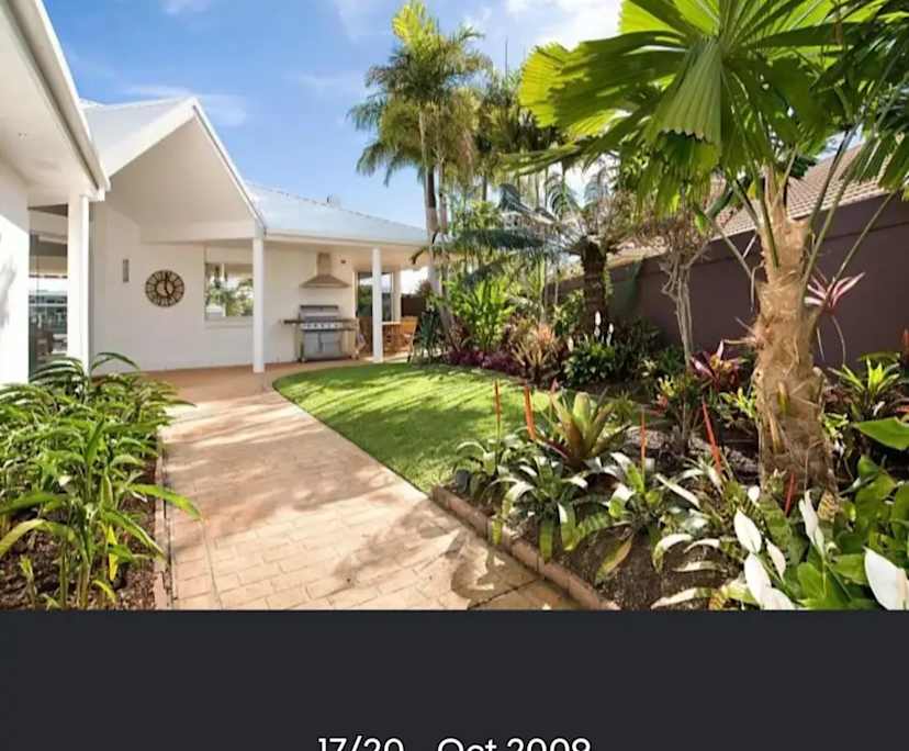 Whole property with 2 rooms for rent
