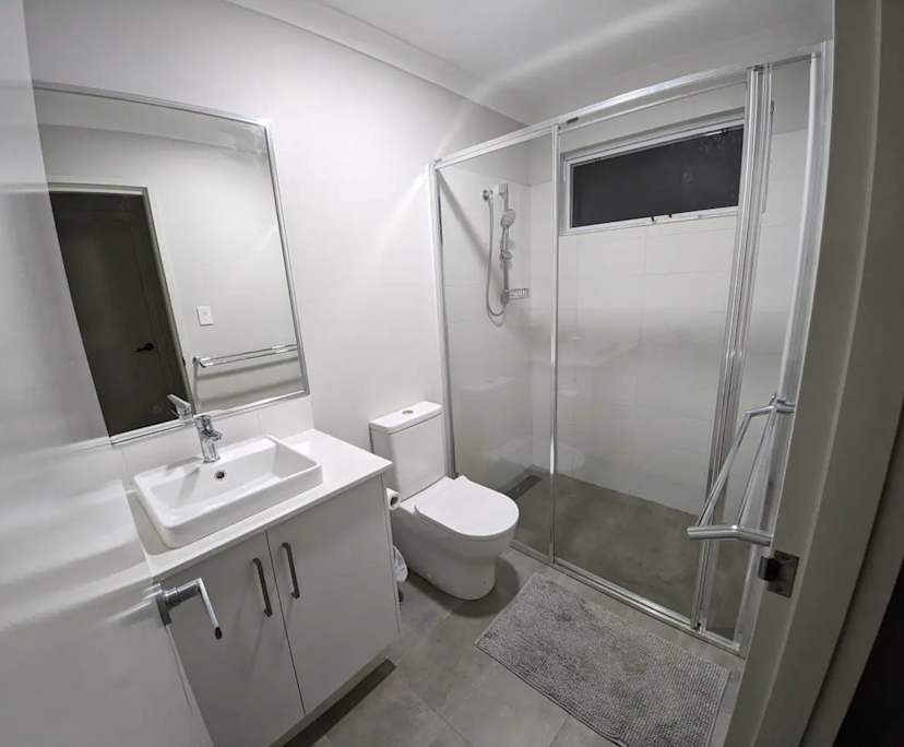 Unfurnished room in a share house