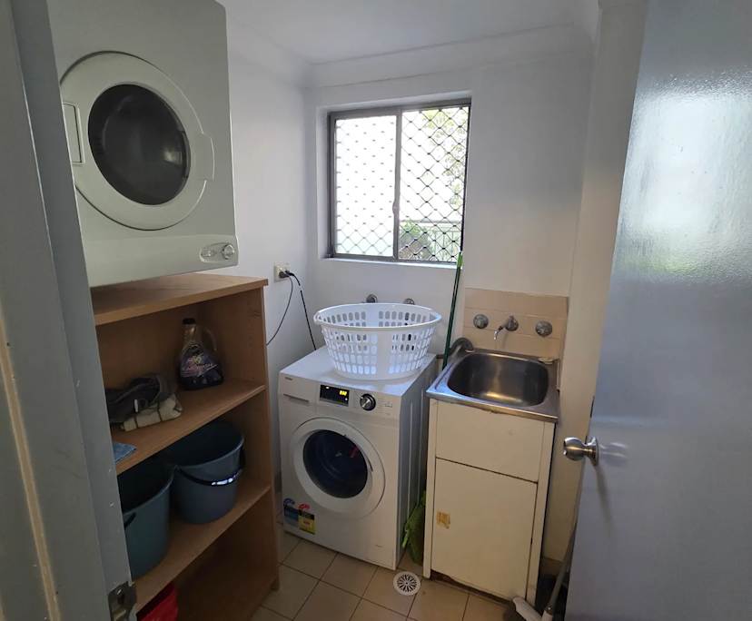 $195, Flatshare, 2 bathrooms, Blacktown NSW 2148