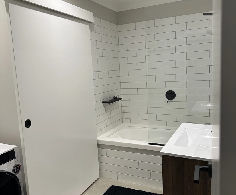 Furnished room with own bathroom