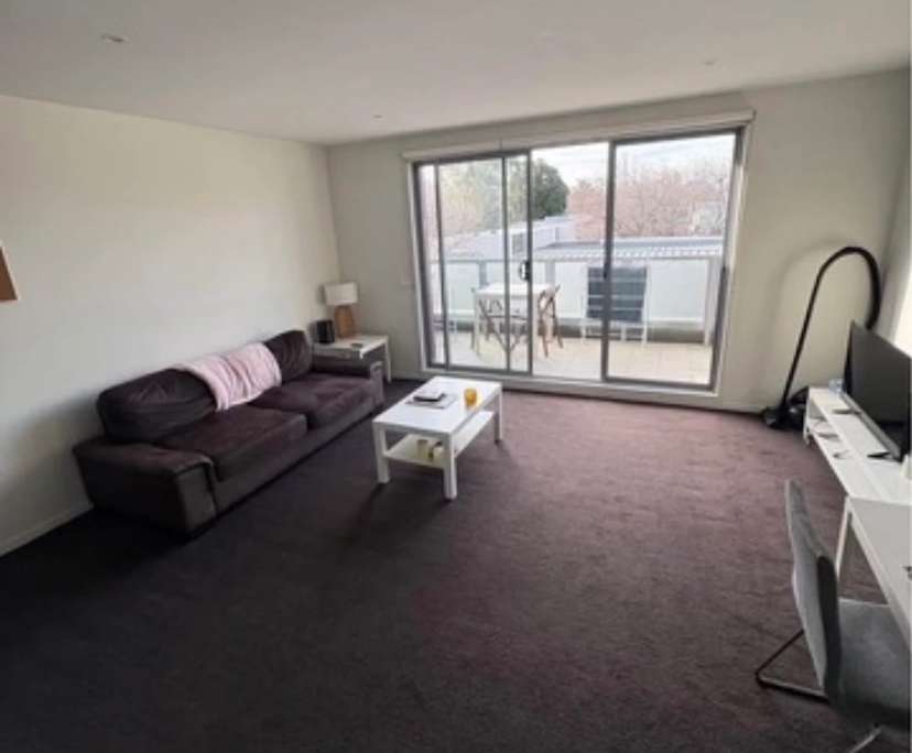 Room with ensuite in a flatshare