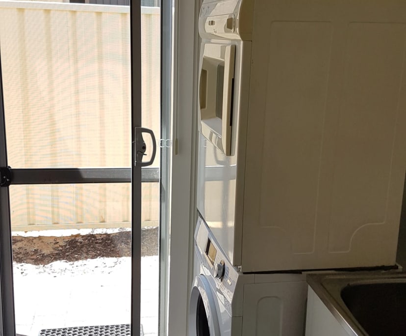 $187, Share-house, 4 bathrooms, Bennett Springs WA 6063