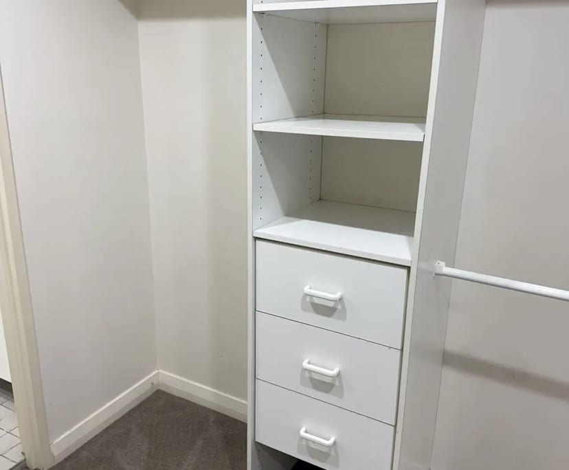 Unfurnished room with ensuite in a flatshare