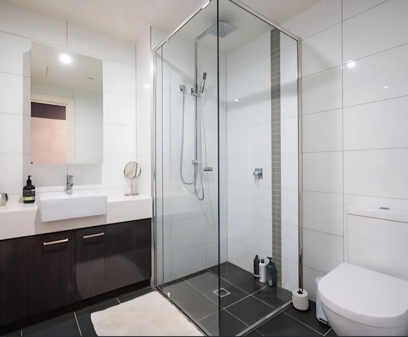$400, Flatshare, 2 bathrooms, Northcote VIC 3070
