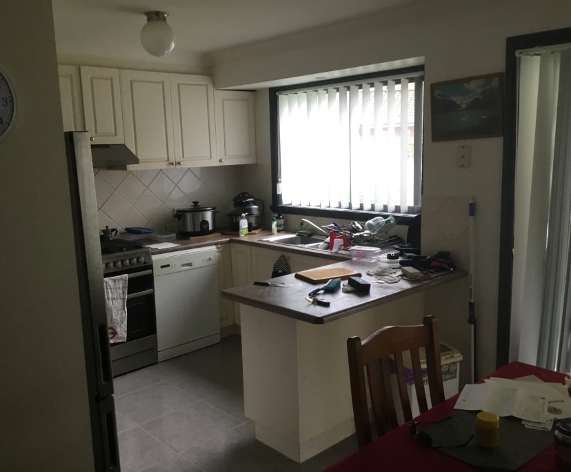 Furnished room in a flatshare