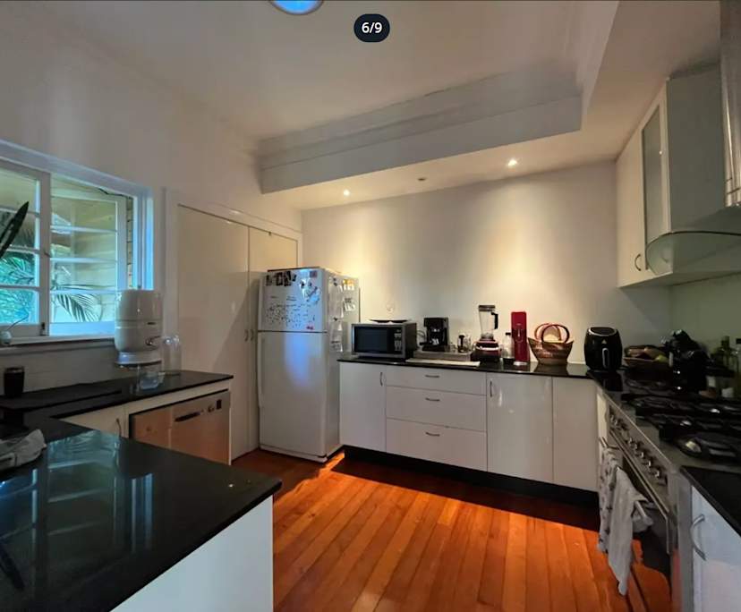 $310, Flatshare, 3 bathrooms, Coorparoo QLD 4151