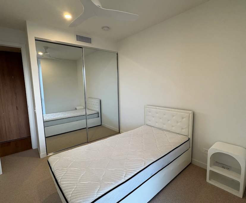 Furnished room with own bathroom
