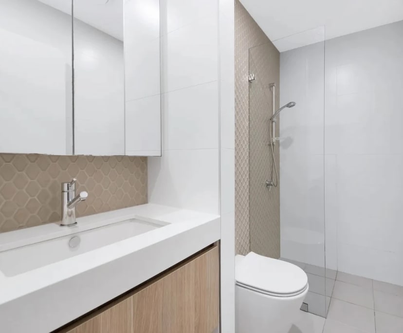Furnished room with own bathroom